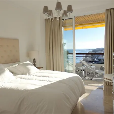 Santa Clara Cornisa شقة