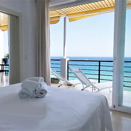 Santa Clara Cornisa *