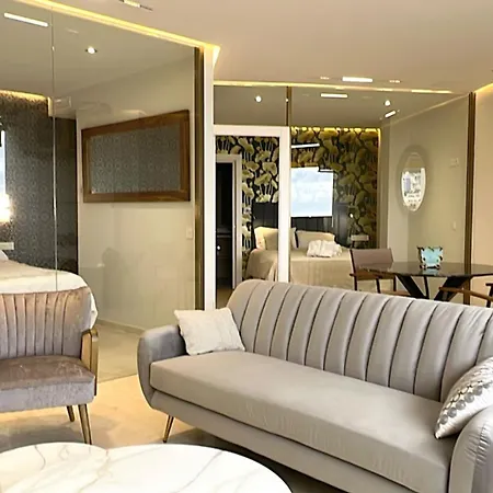 Apartamento Santa Clara Cornisa