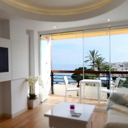 Santa Clara Cornisa * トレモリノス