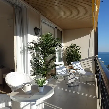 Santa Clara Cornisa Torremolinos