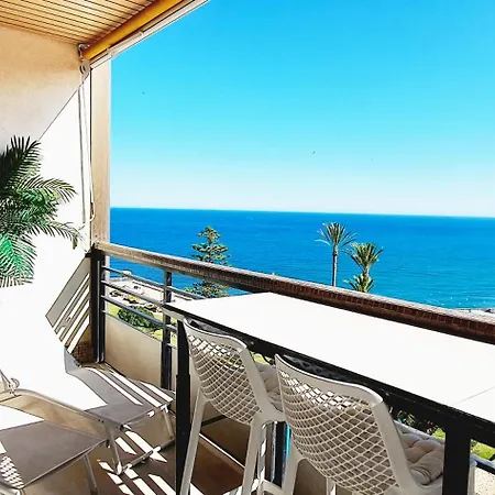 Santa Clara Cornisa アパート *