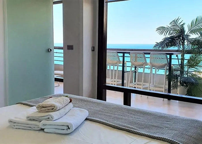 Apartamento Santa Clara Cornisa