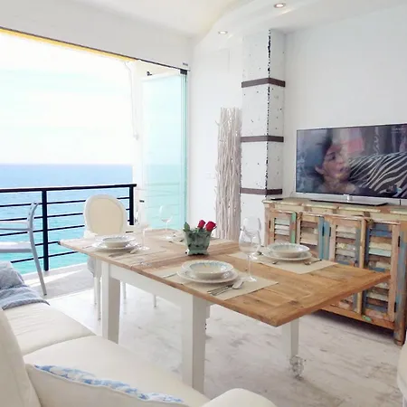 Santa Clara Cornisa Lejlighed